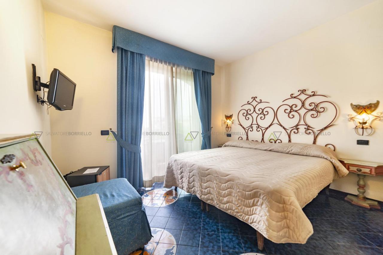 Hotel Terme Don Pepe Lacco Ameno  Exterior foto