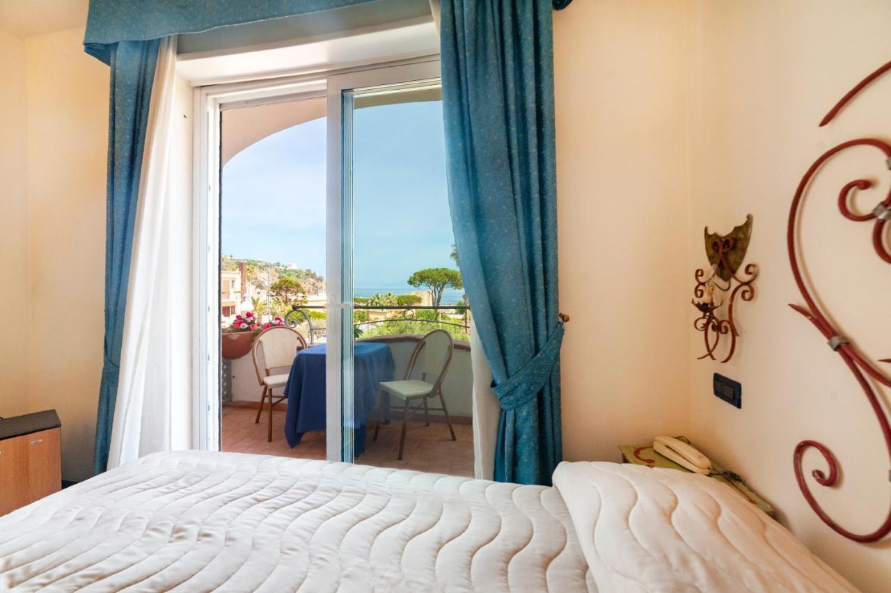 Hotel Terme Don Pepe Lacco Ameno  Exterior foto