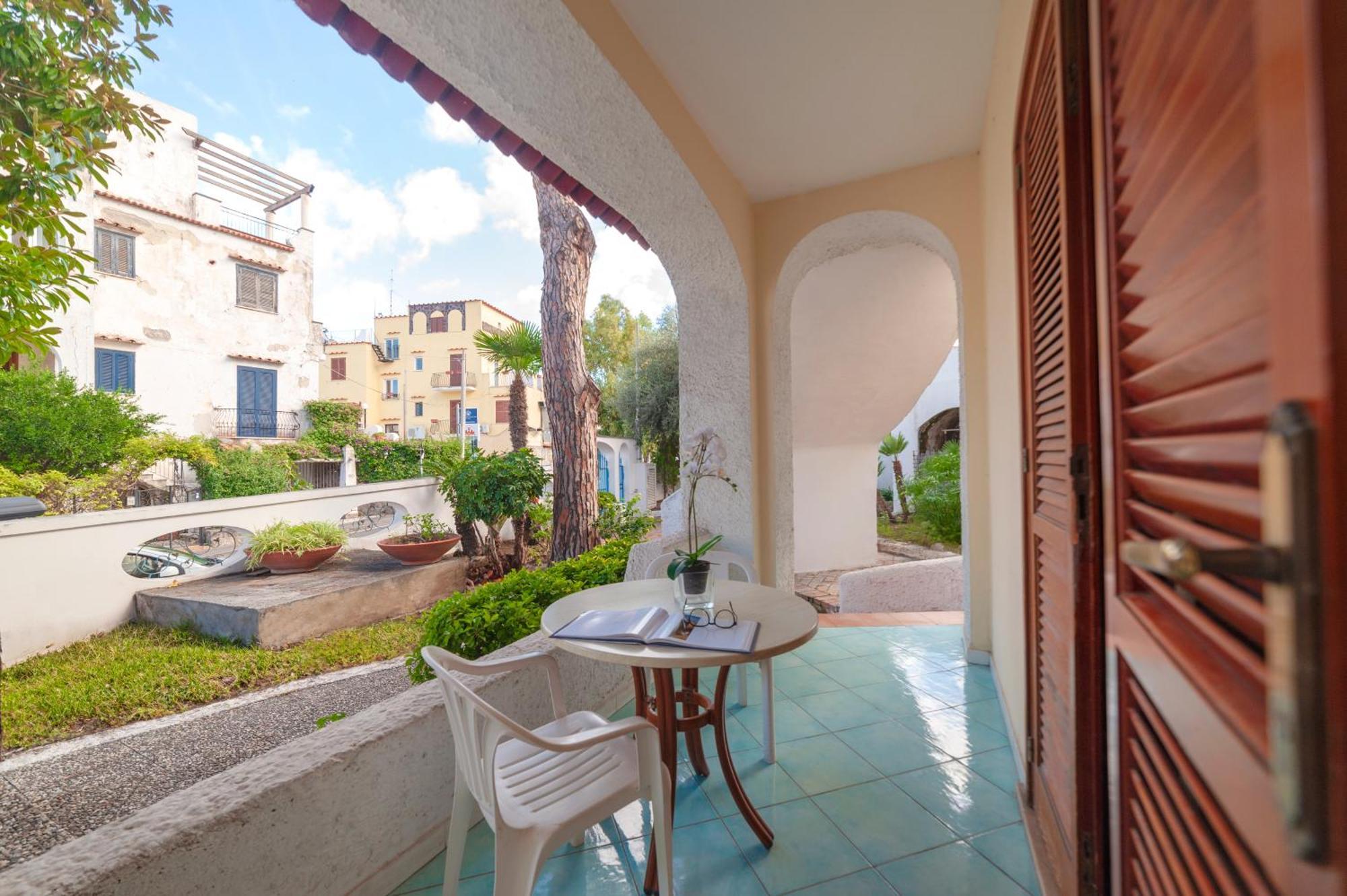 Hotel Terme Don Pepe Lacco Ameno  Exterior foto